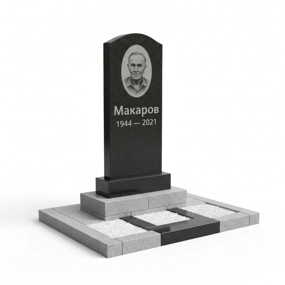 Памятник мемориальный комплекс К-07 «Мемориал» — чёрный гранит, арочный (полукруглый) верх